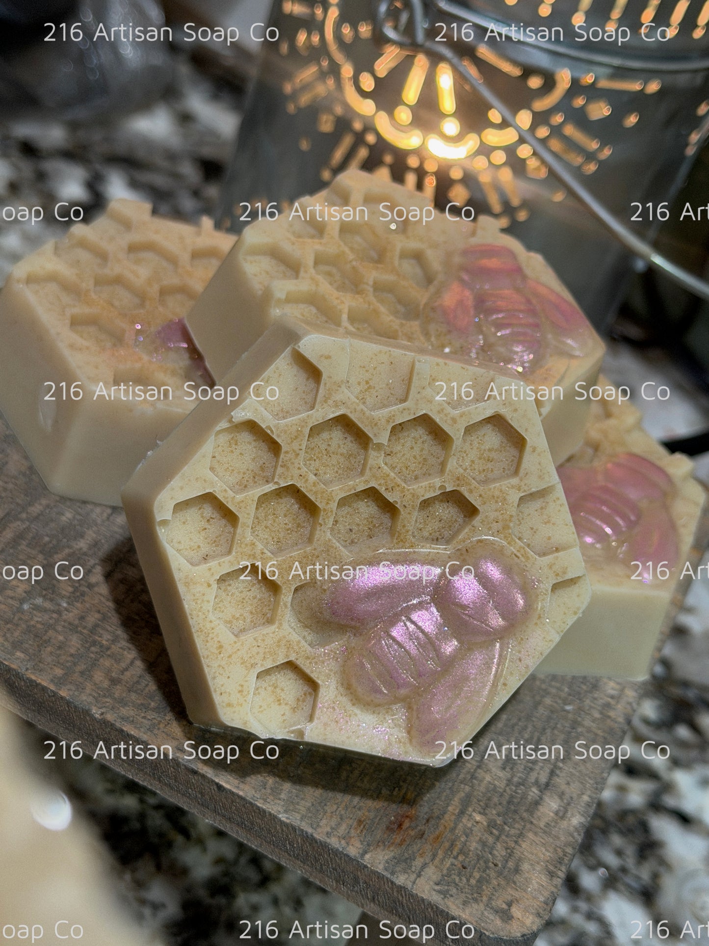 (MP) Oatmeal and Honey Soap Bar (colored bee is honey base)