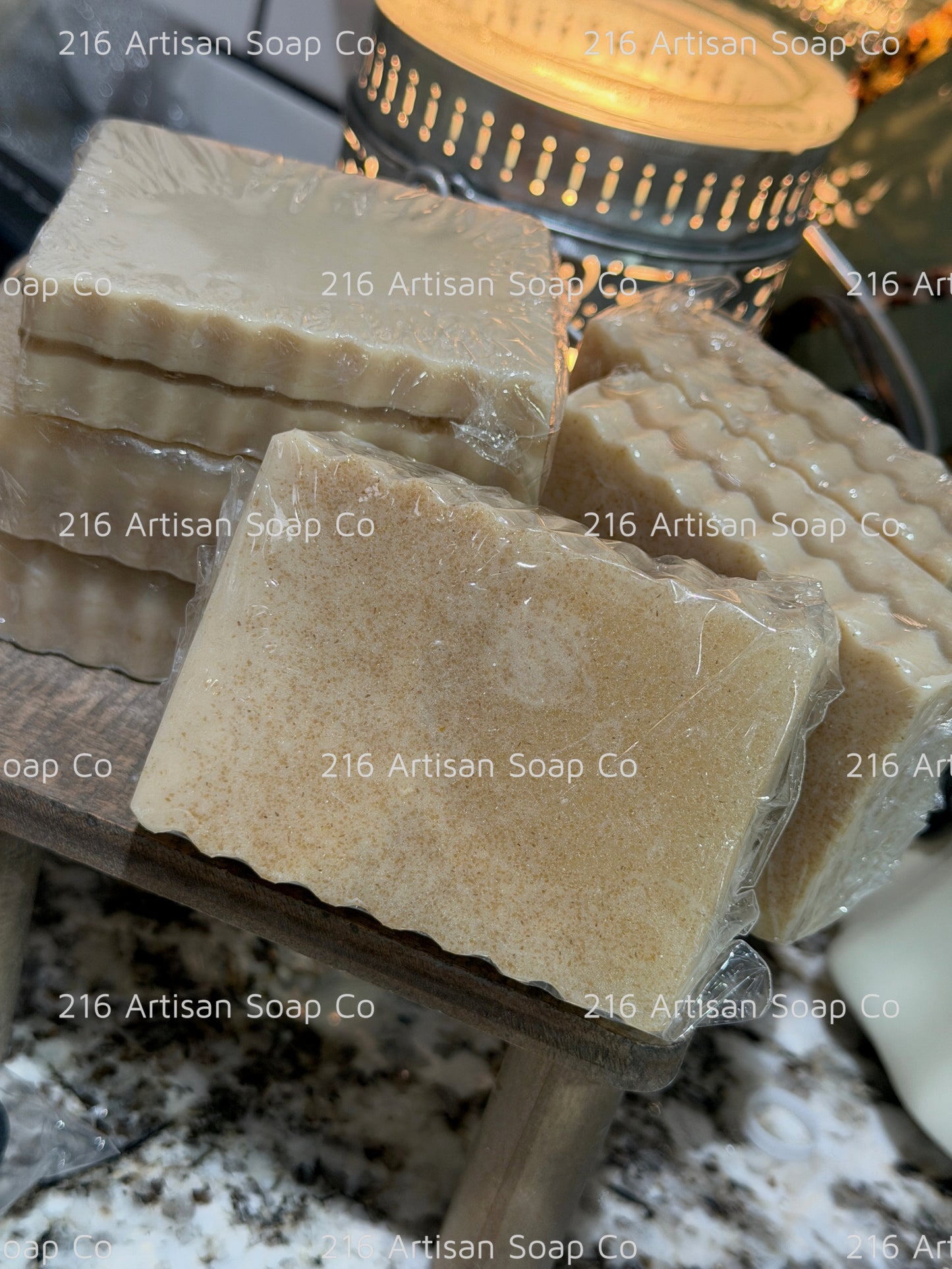 (MP) Two Layer Oatmeal and Honey MP Soap Bar (honey in middle)