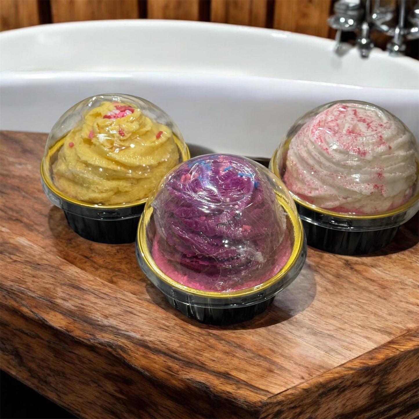 5oz Cupcake Bubble Bath + Bath Bomb