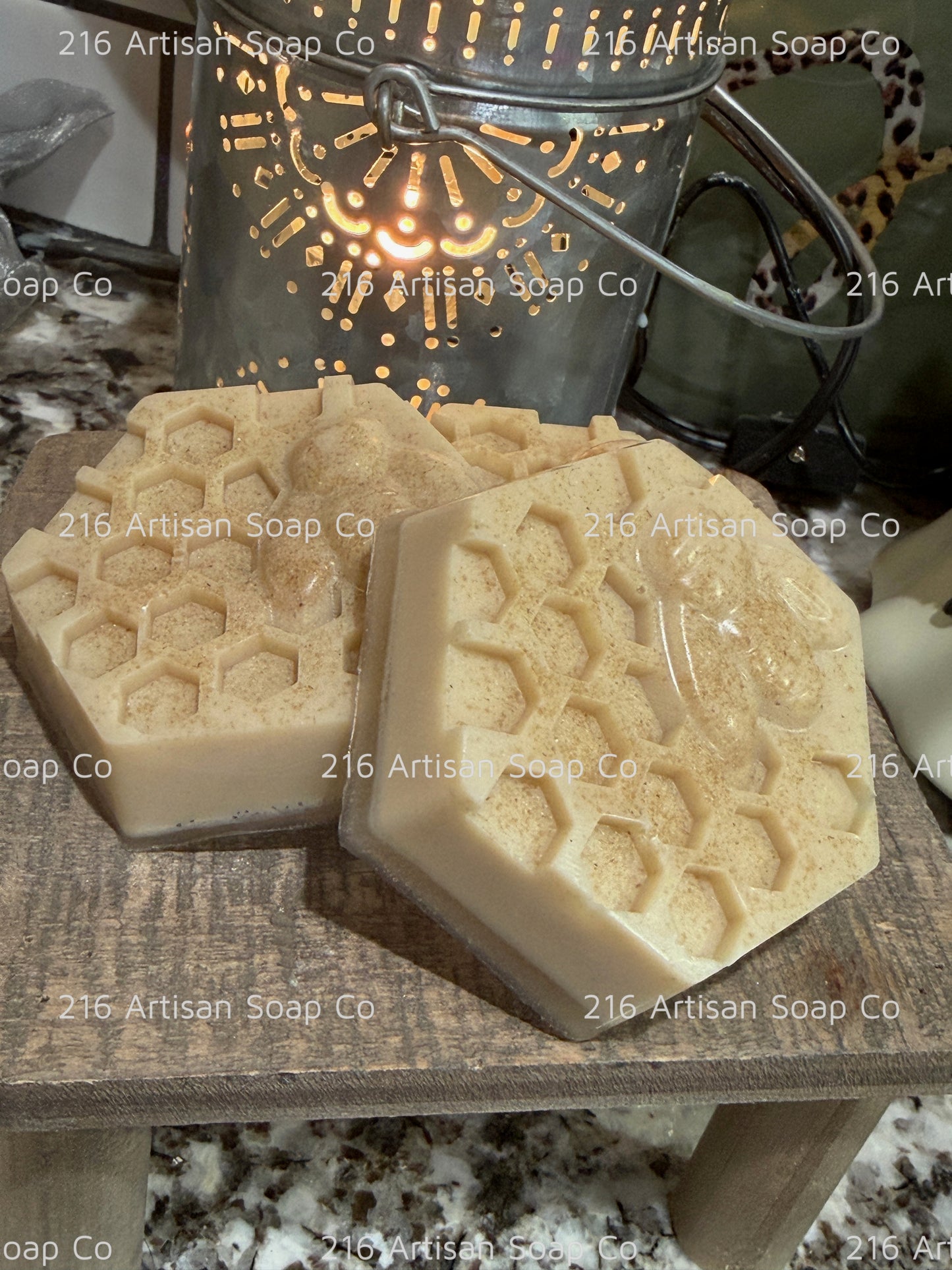 (MP) Two Layer Oatmeal and Honey MP Soap Bar