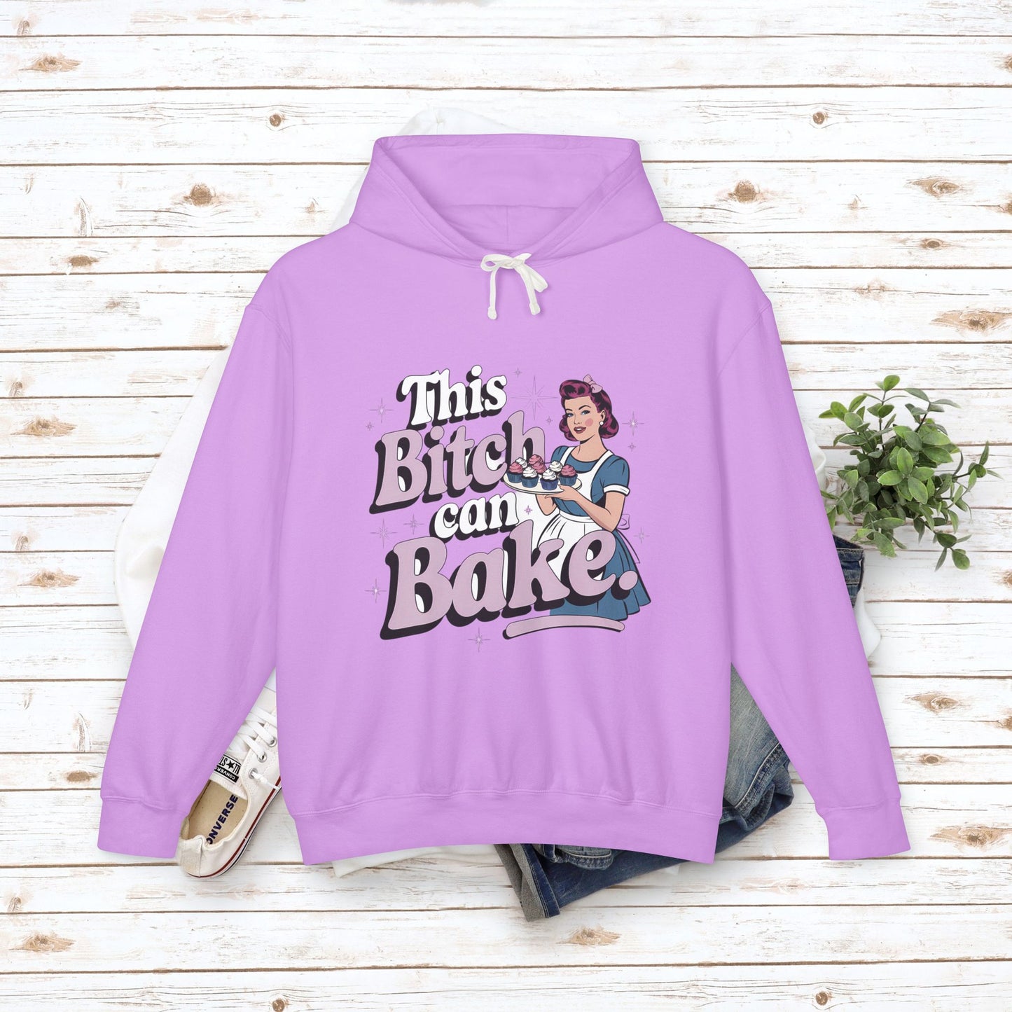 This Bitch Can Bake - Comfort Color